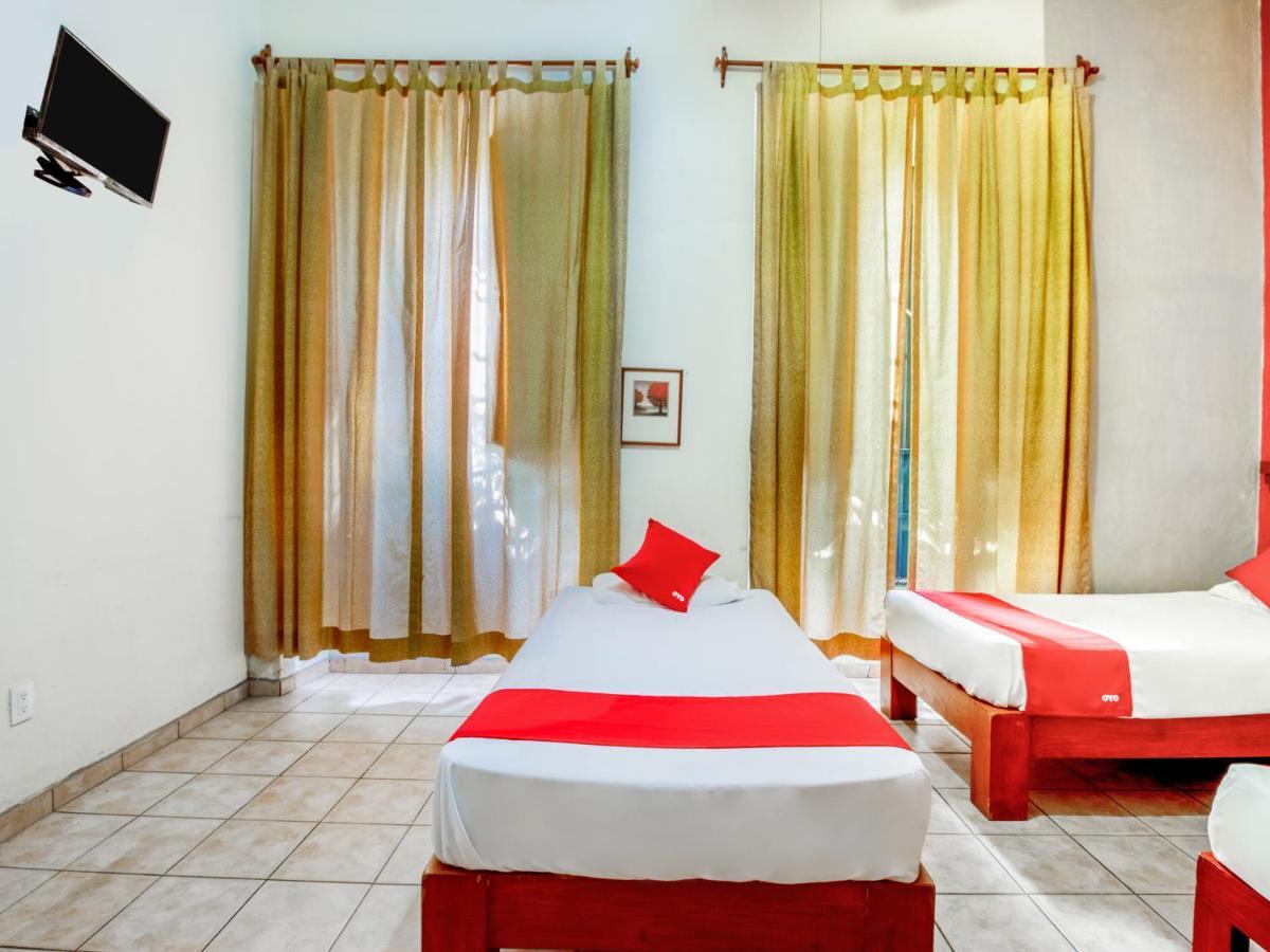 Oyo Hotel Posada Garibaldi Guadalajara Eksteriør billede