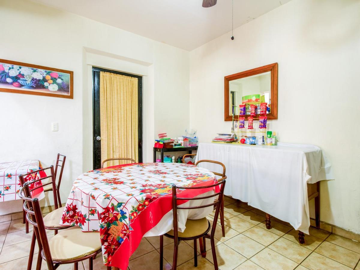 Oyo Hotel Posada Garibaldi Guadalajara Eksteriør billede