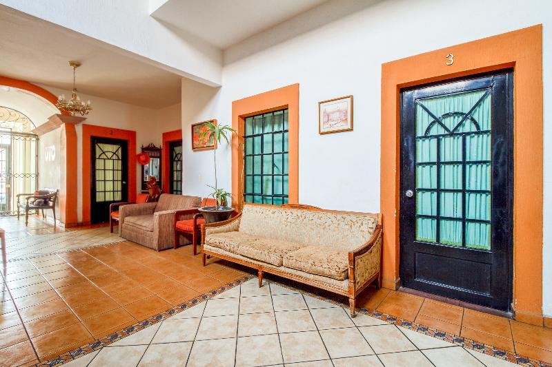 Oyo Hotel Posada Garibaldi Guadalajara Eksteriør billede