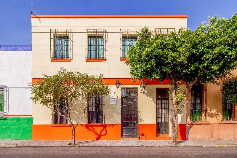 Oyo Hotel Posada Garibaldi Guadalajara Eksteriør billede